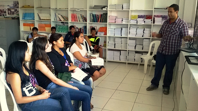 Apresentação audiovisual realizada por João