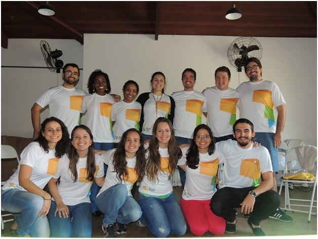 Lucas Conelian com outros colaboradores da Rede CsF