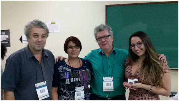 Professores Ricardo, Katia e Pedro Malagutti juntamente com a estudante Letícia