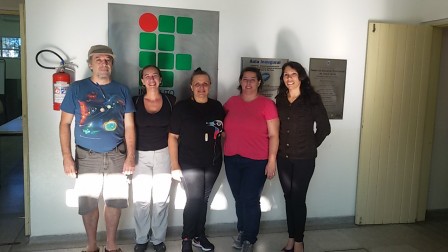 Professores Ricardo, Andréia, Sibele, Flávia e Rosana, no período da tarde