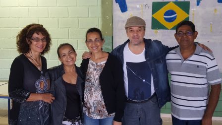 Professores Divina, Neia, Olivia, Ricardo e José Carlos na Escola Áurea