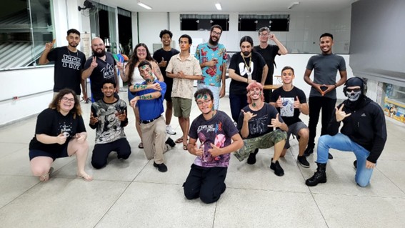 Imagem 1 Alguns dos alunos que participaram da atividade