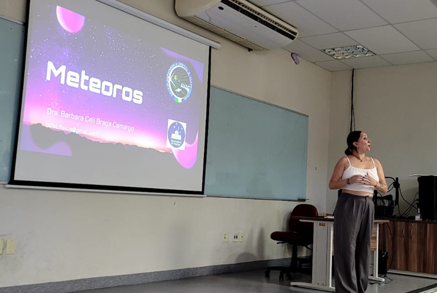 Imagem 15 Palestra da professora Bárbara Celi Braga Camargo