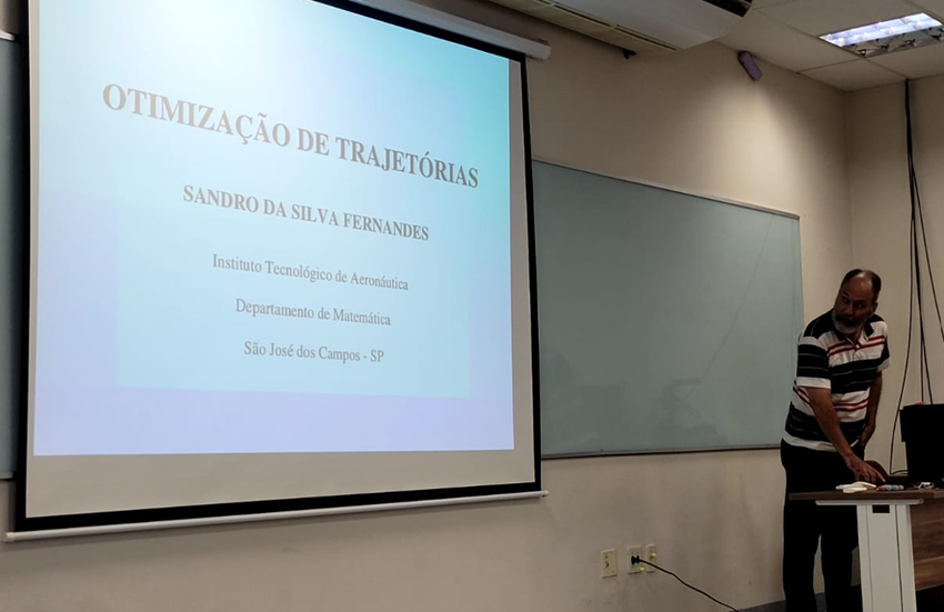 Imagem 30 Palestra do professor Sandro da Silva Fernandes