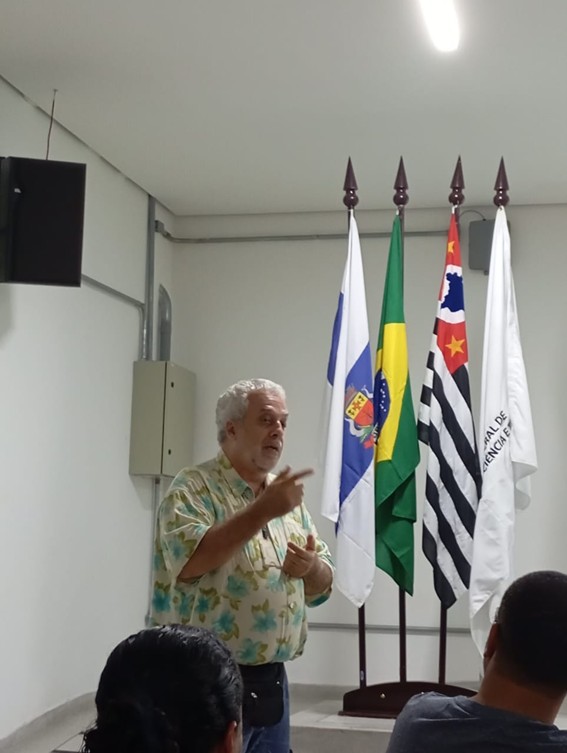 Imagem 6 Professor Ricardo Plaza