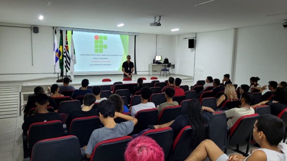 Imagem 8 Auditório durante a atividade de recepção