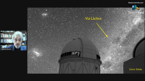 Imagem 4 – Slide com fotografia da Via Láctea