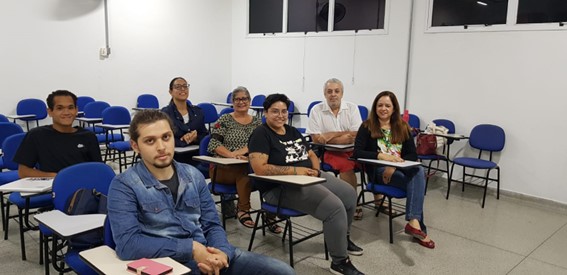 Imagem 6 – André, William, Amanda, Jeane, Nicoli e os professor Ricardo e Nadajara