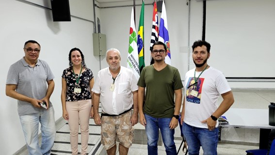 Imagem 3 – Professores Luis Américo, Natália, Ricardo, Rafael e Alex