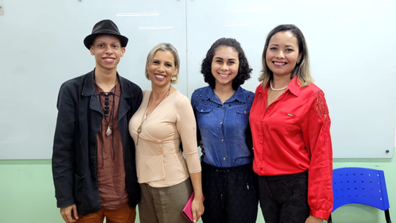 Imagem 3 – Jonathan, Linda, Beatriz e Danielle