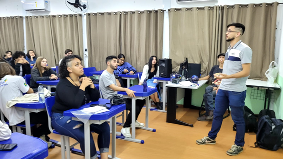 Imagem 11 – Ary em sua apresentação na quinta-feira