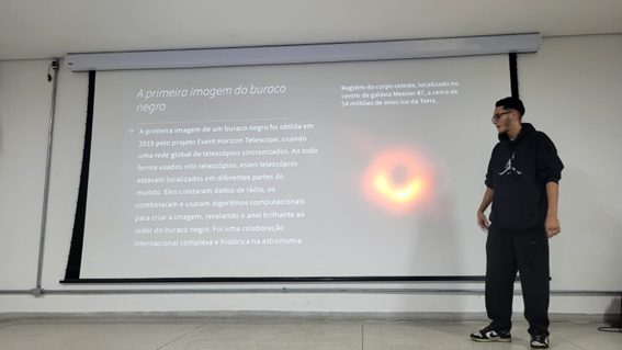 Imagem 22 – Gabriel em sua apresentação na sexta-feira
