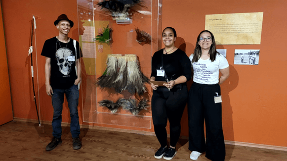 Imagem 19 – Jonathan, Livia e Kamily no Museu de Arqueologia e Etnologia da USP