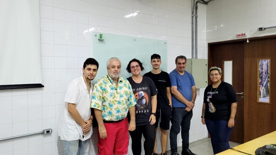 Imagem 2 – William, Ricardo, Larissa, Victor, Flávio e Nicoli