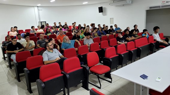 Imagem 3 – Público presente no auditório