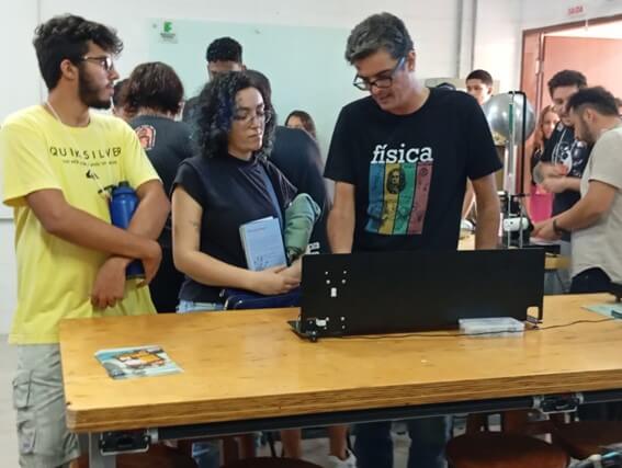    Imagem 14 – Experimento apresentado por Bruno