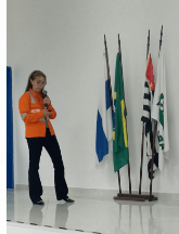 Figura 4 - As alunas foram recepcionadas pela Alzira - gerente setorial de Planejamento e Suporte Operacional