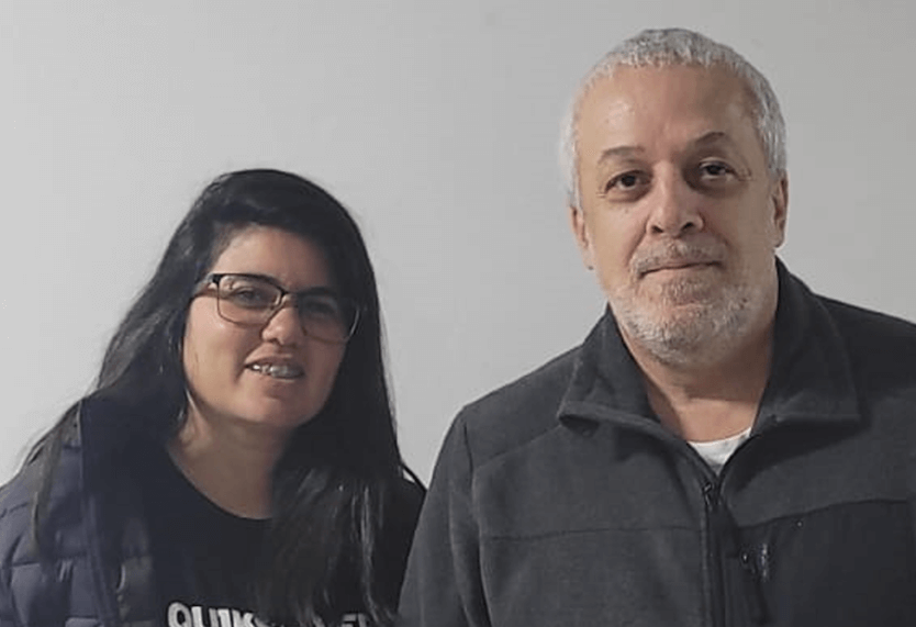 Imagem 1 – Michele Feitosa de Araujo e professor Ricardo Plaza