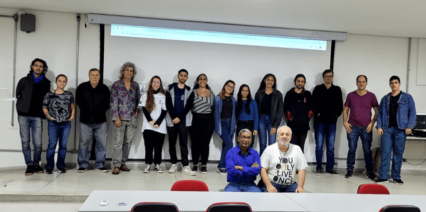 Imagem 2 – Estudantes que ajudaram na organização do evento