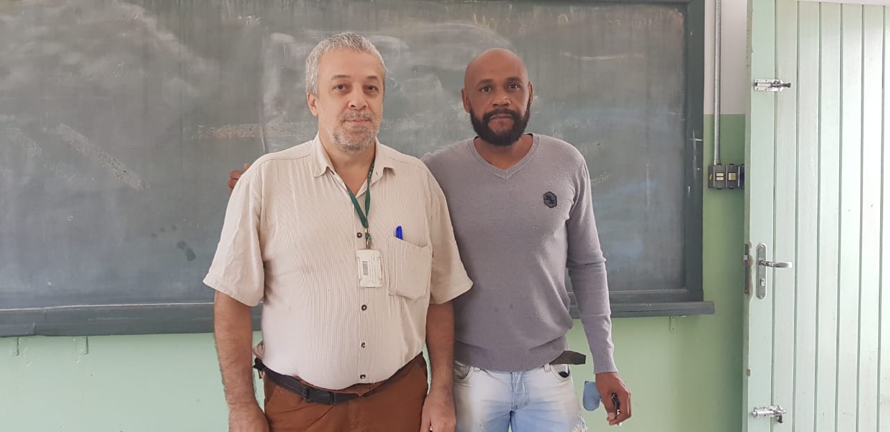 Professores Ricardo e Renato