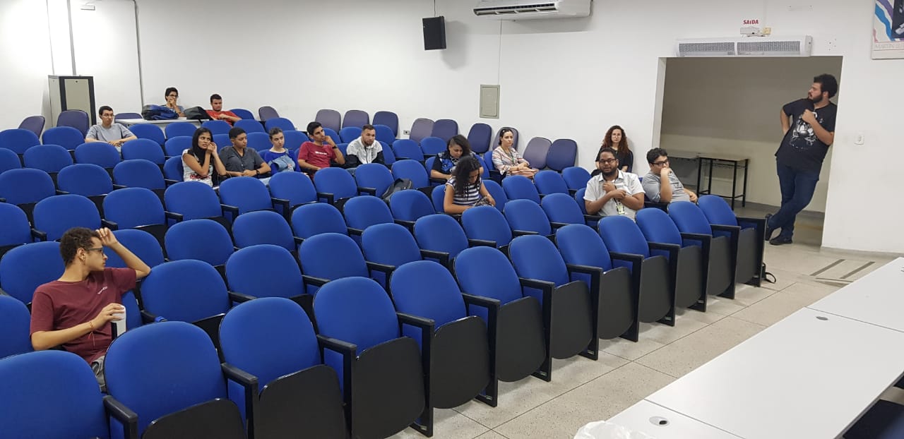 Público debate curtas exibidos na 2ª feira de manhã