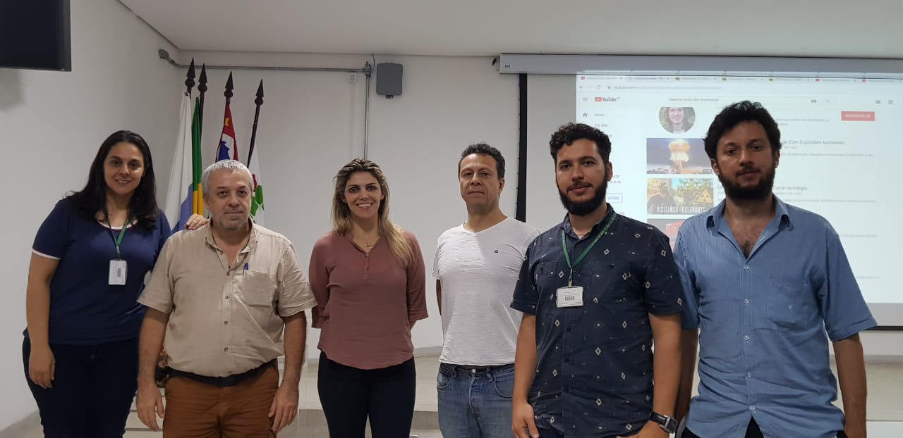 Foto: Professores Patricia, Ricardo, Regina, Winston, Alex e Luis Fernando