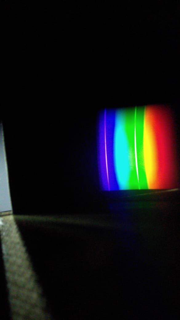  Espectro de luz obtido na atividade experimental
