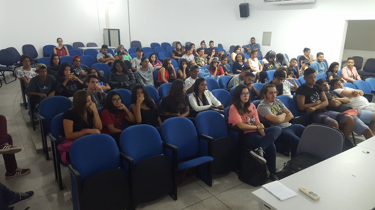 Estudantes presentes nesta atividades