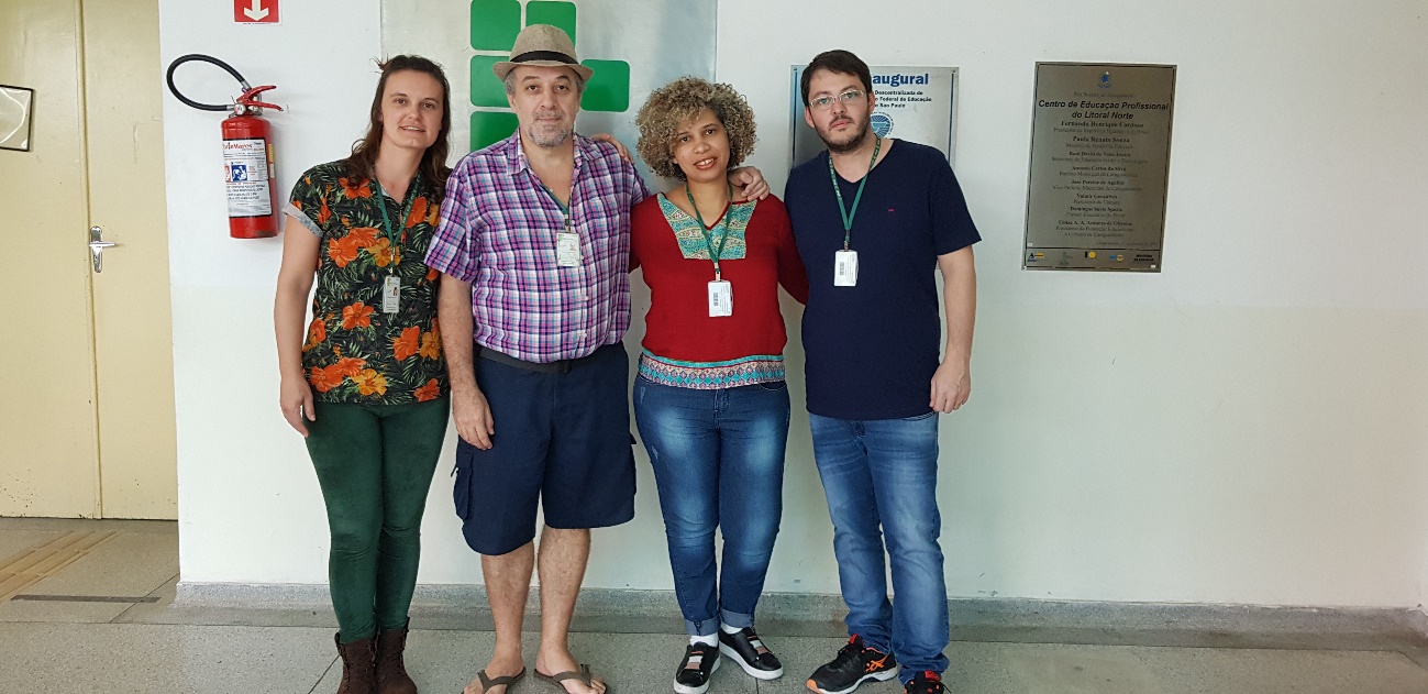 Professores Juliana, Ricardo, Valéria e Renato