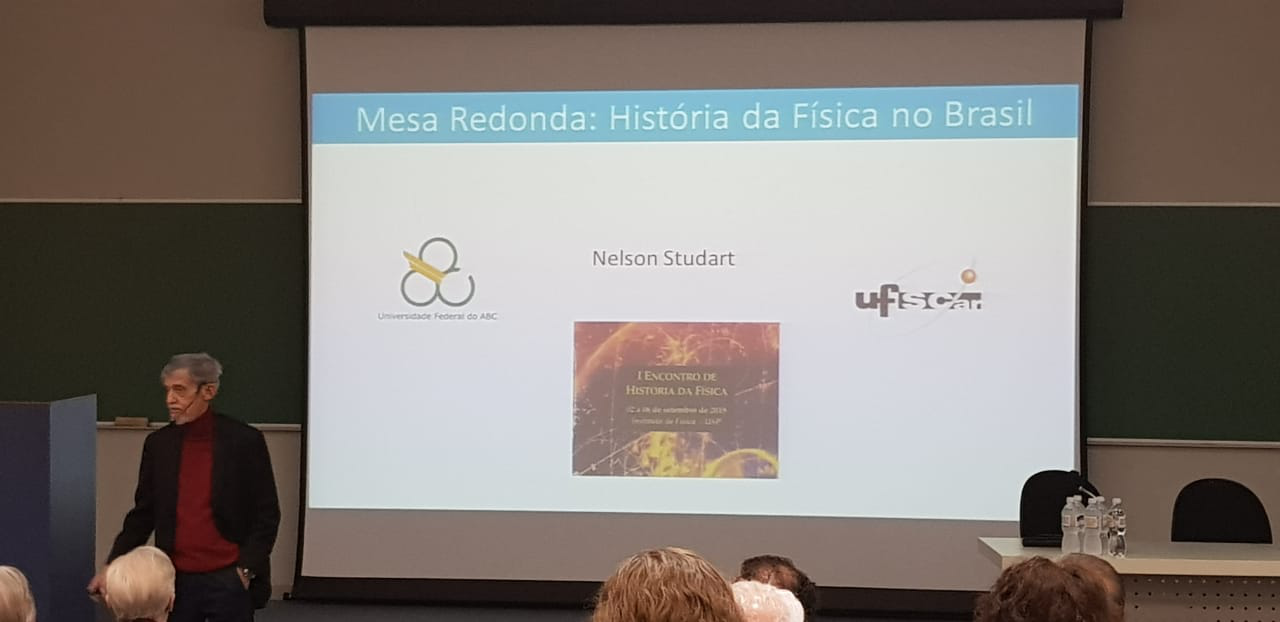 Foto: Apresentação do professor Nelson Studart