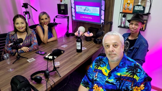 Imagem 3 – Participantes do podcast (Danielle, Linda, Ricardo e Jonathan)