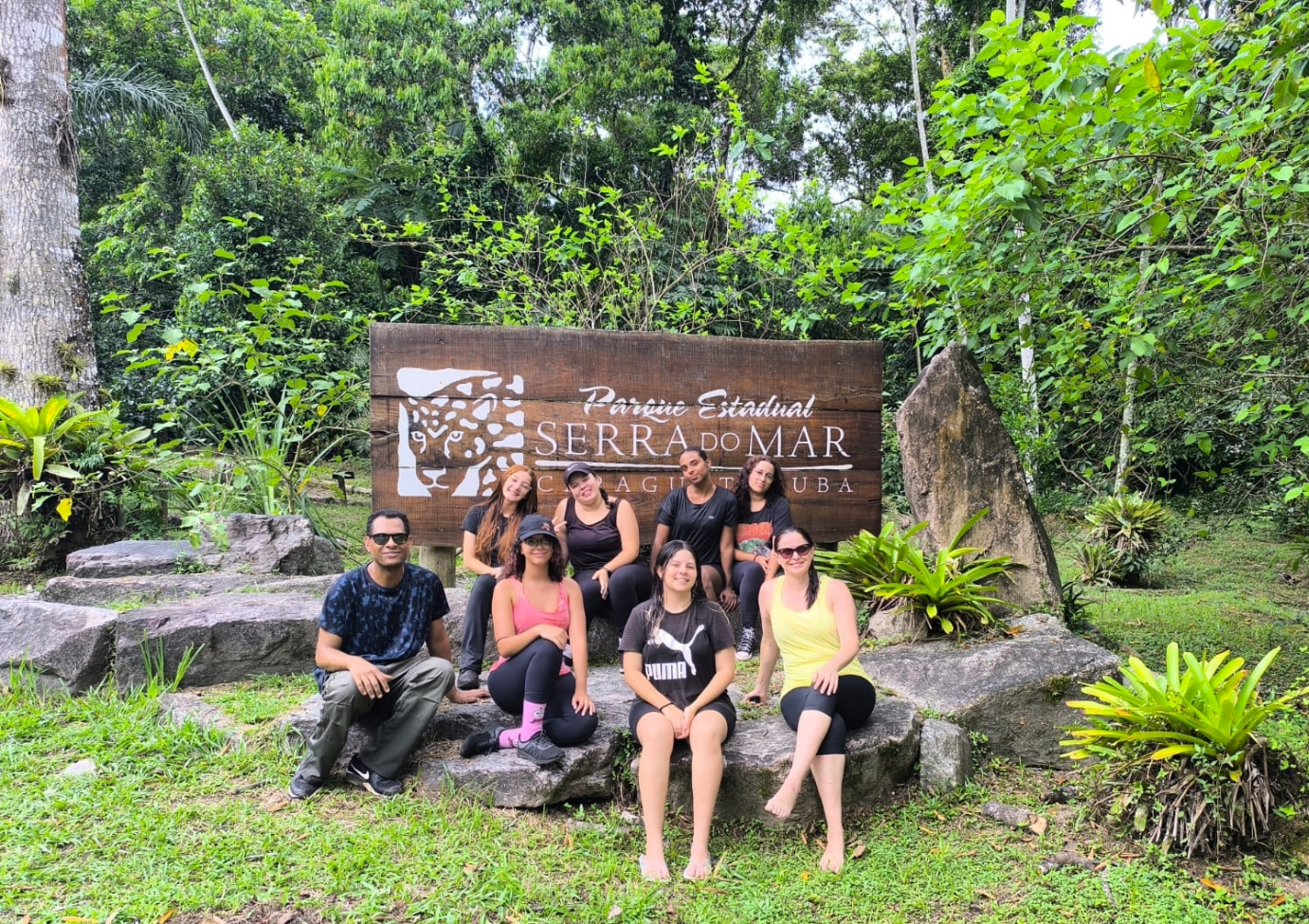Alunos do Curso Técnico em Meio Ambiente com a Prof.ª Samara em visita ao Parque Estadual da Serra do Mar