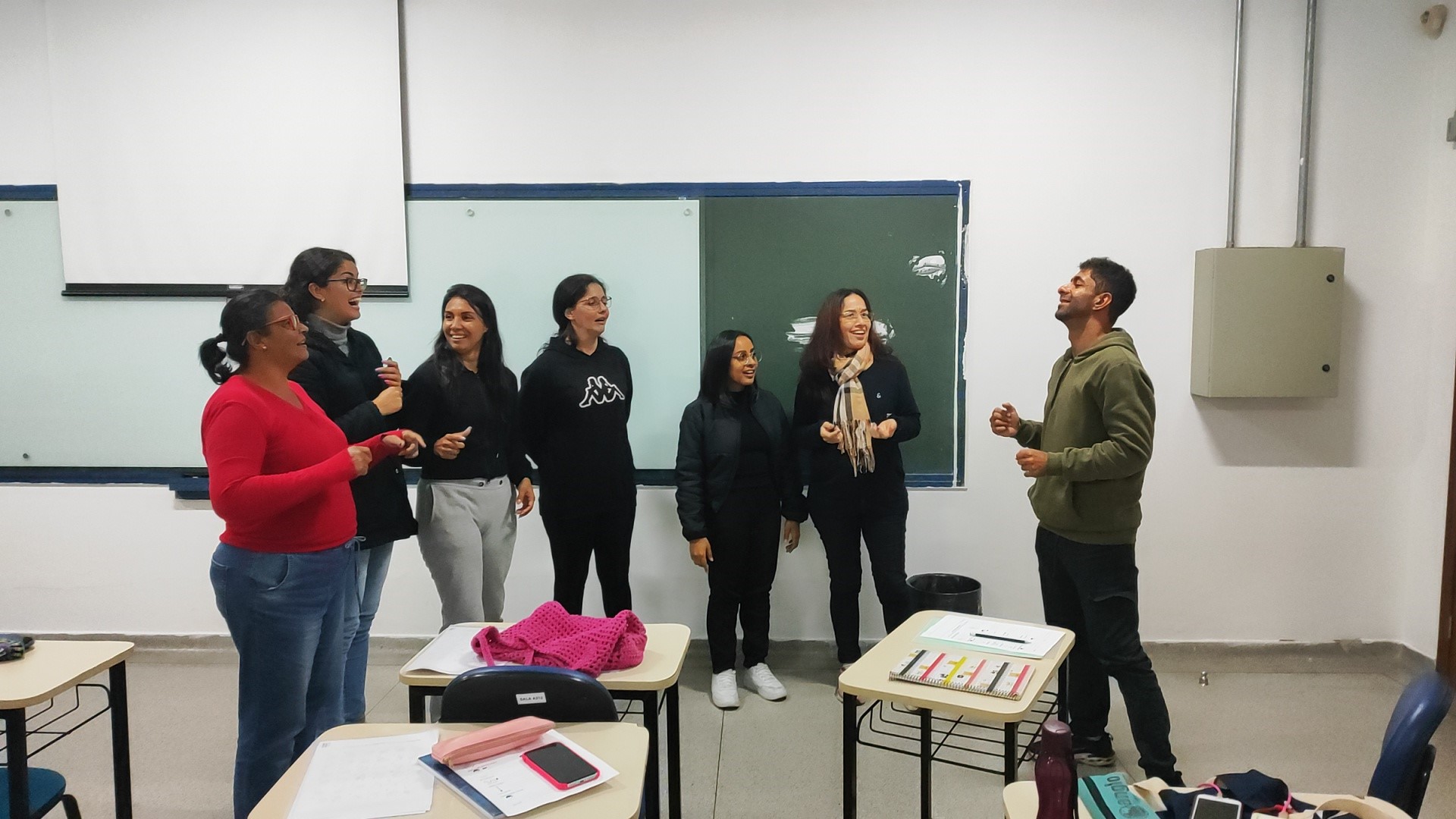 Imagem 13: Finalização da Dinâmica com muita risada, expressões de surpresa pelos entendimento alcançados!