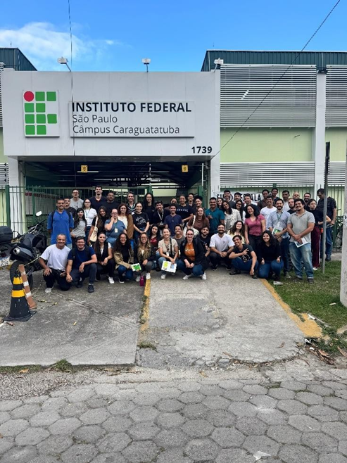 Imagem 4: Alunos e Professores que participaram da visita
