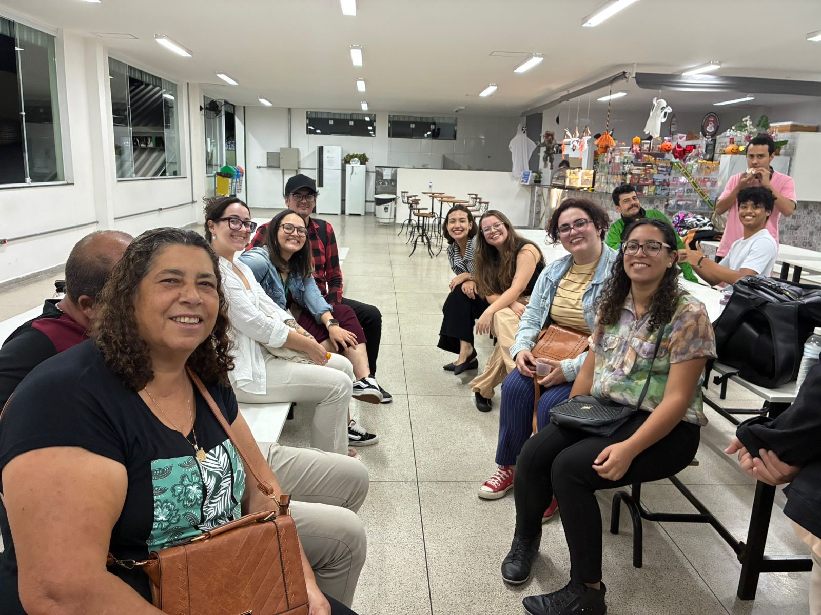 Imagem 4 - Egressos e discentes da Licenciatura em Física