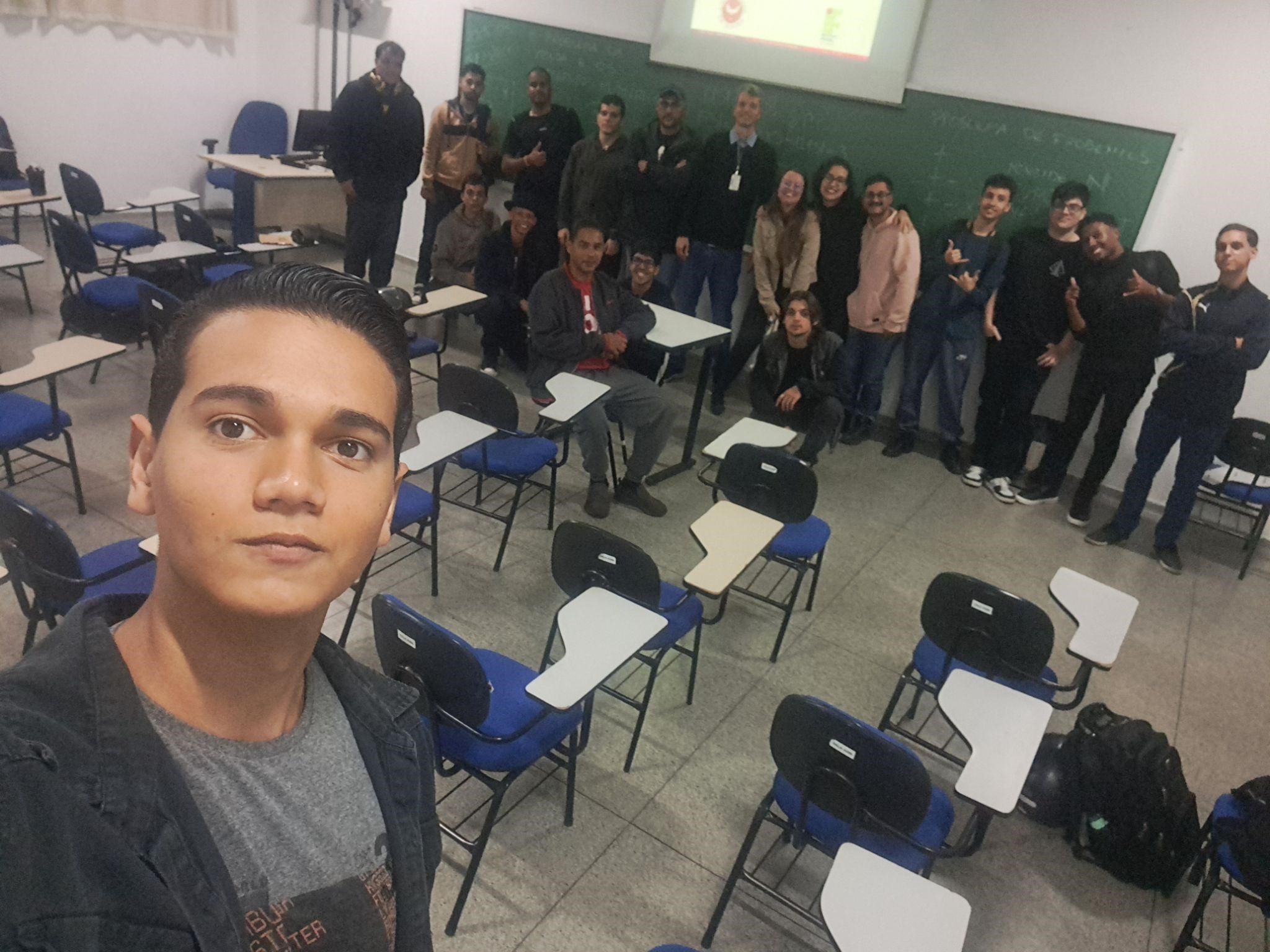 Imagem 3: Presentes na palestra