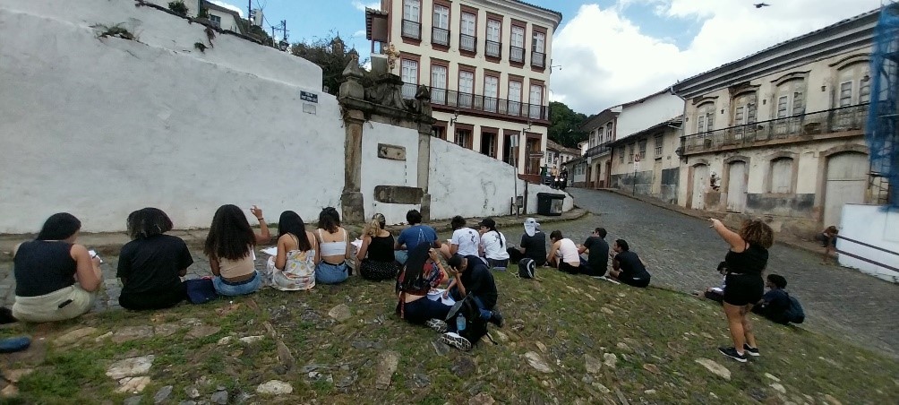 Imagem 6: Atividade de desenho do Chafariz do Rosário