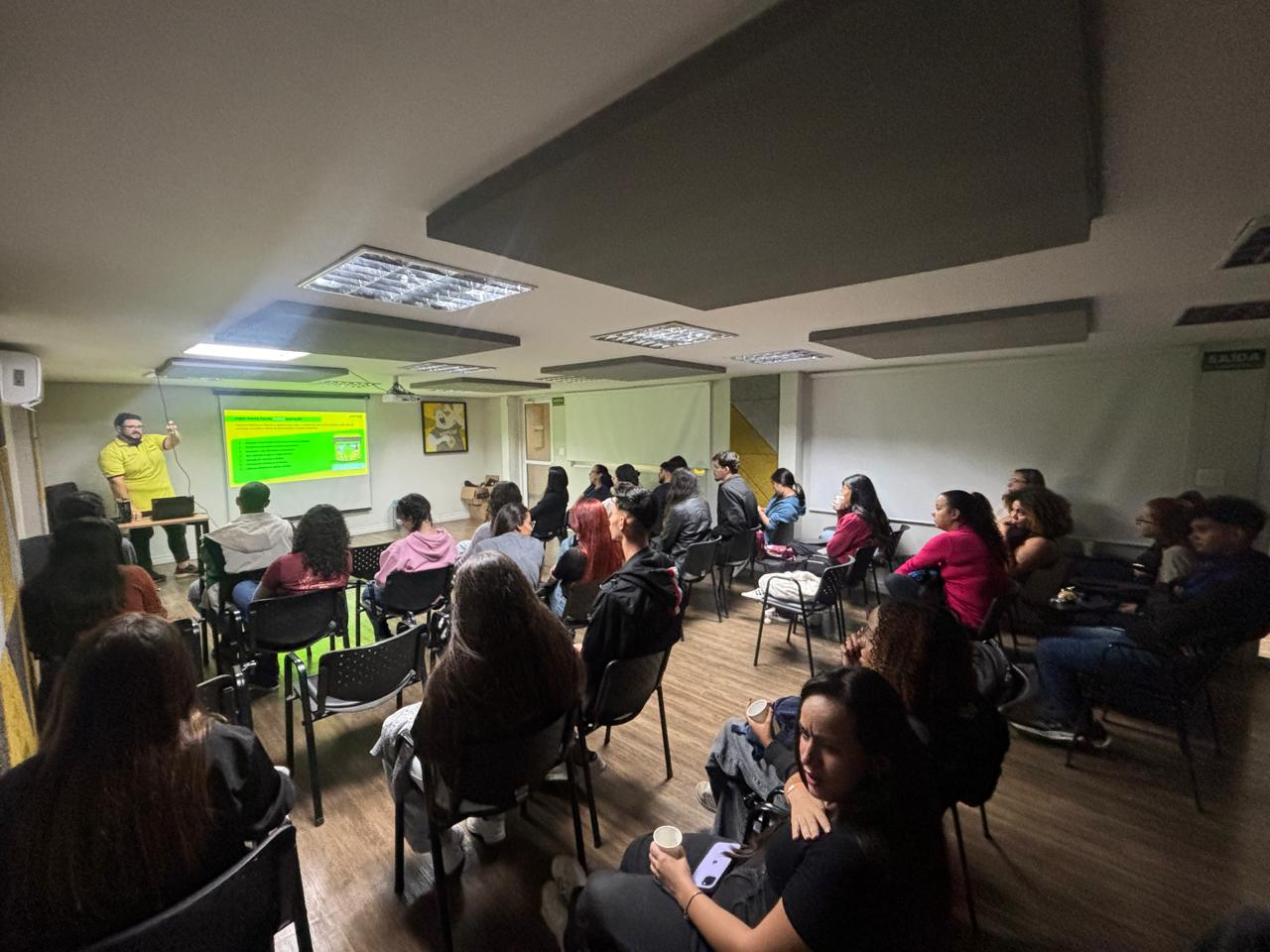 Imagem 1: Palestra sobre Impermeabilizantes