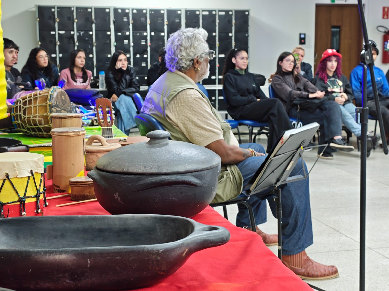 Imagem 3: A roda de conversa promoveu reflexões sobre racismo discriminação justiça social e diversidade cultural