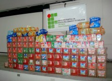 O Trote Solidário do 1º semestre de 2012 arrecadou 1050 produtos para a Vila Vicentina, dentre os quais 734 foram de caixas de leite e leite em pó