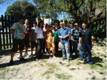 Alunos de Aquicultura em visita ao ranário Rana Rei, em São Sebastião