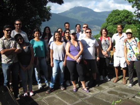 Alunos do Curso de Aquicultura em visita às instalações do Centro de Biologia Marinha da USP, em São Sebastião