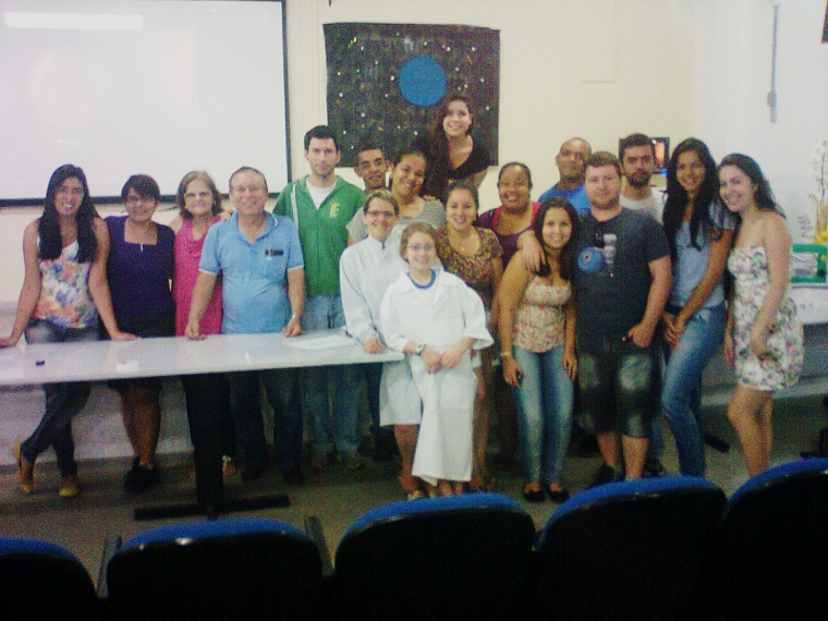 Alunos do 8º semestre do curso de Licenciatura em Matemática.