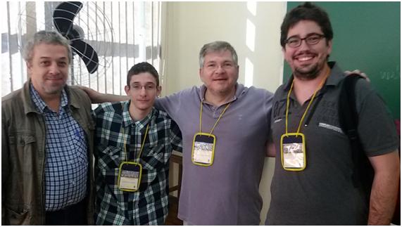 Professor Ricardo, Rafael, professor Walmir Cardoso (que ministrou workshop sobre a astronomia dos povos indígenas) e Lucas