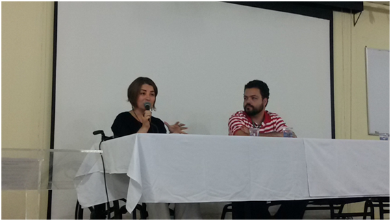 Mesa redonda com professores Andressa e Samuel