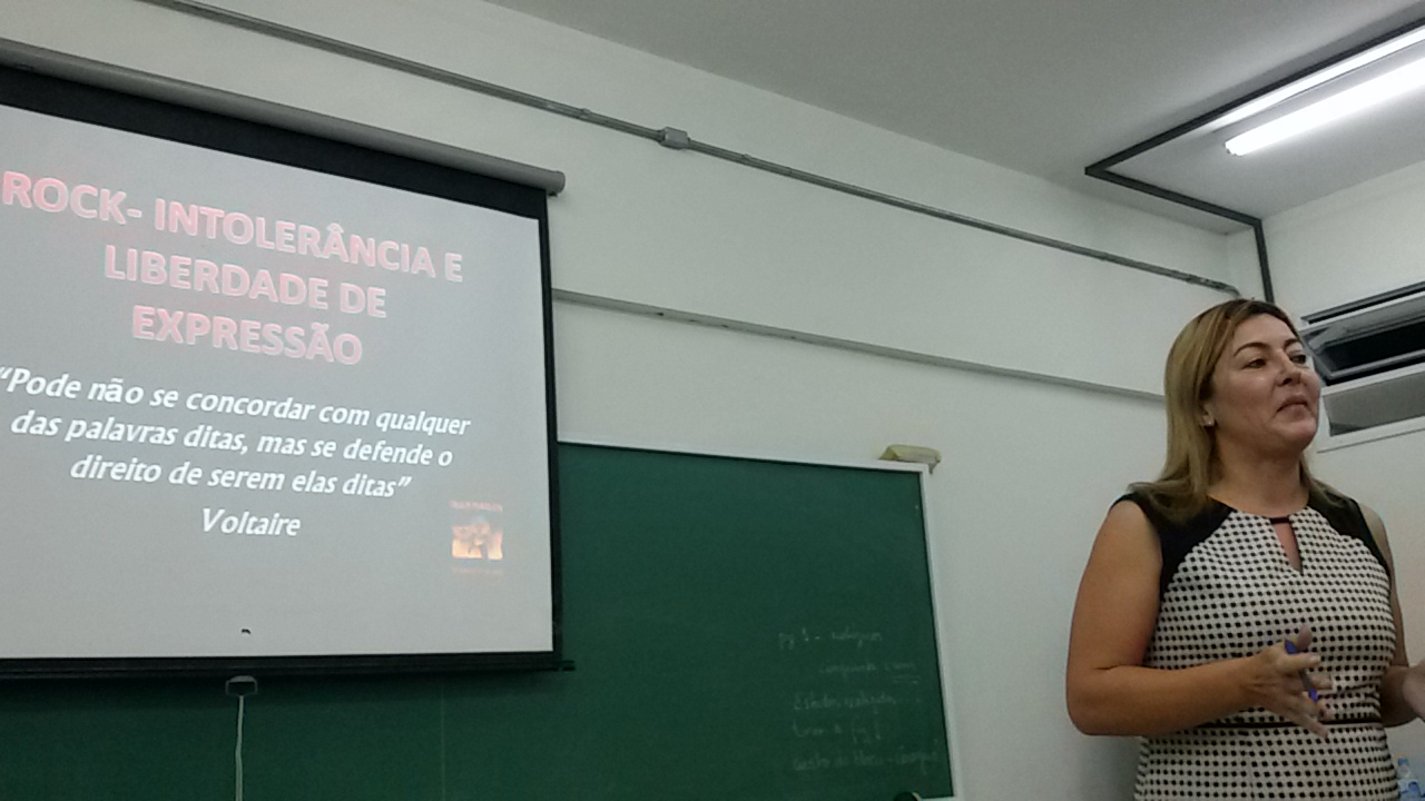 Apresentação da advogada Ana Lucia
