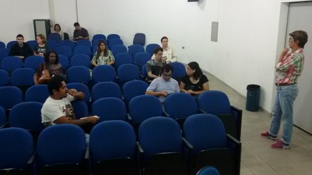 Público debate a respeito dos filmes apresentados