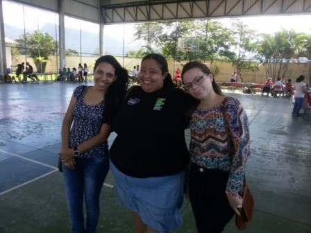 Bolsistas do Pibid na Escola Edna Ferraz: Beatriz, Jaqueline e Natalia