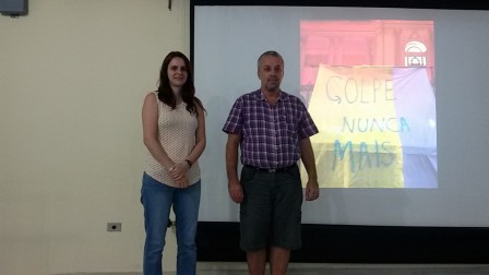 Professora Samara Salamene e professor Ricardo Plaza após a exibição do primeiro filme
