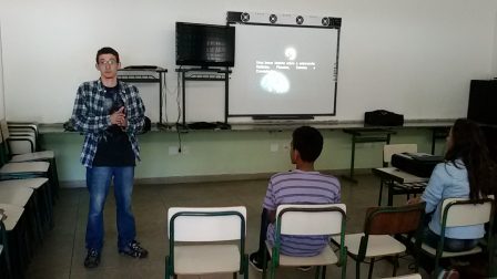 Rafael no início de sua palestra